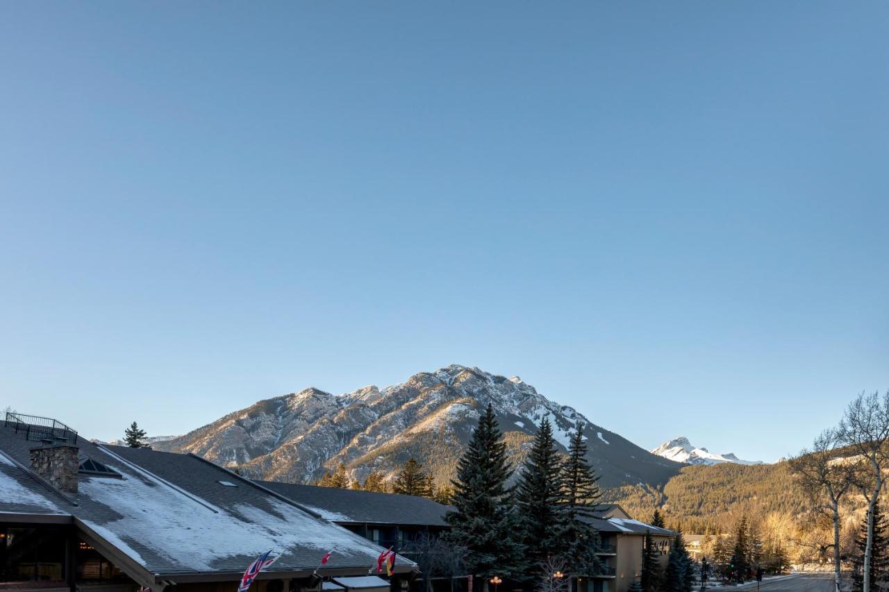 Peaks Hotel And Suites Banff Dış mekan fotoğraf