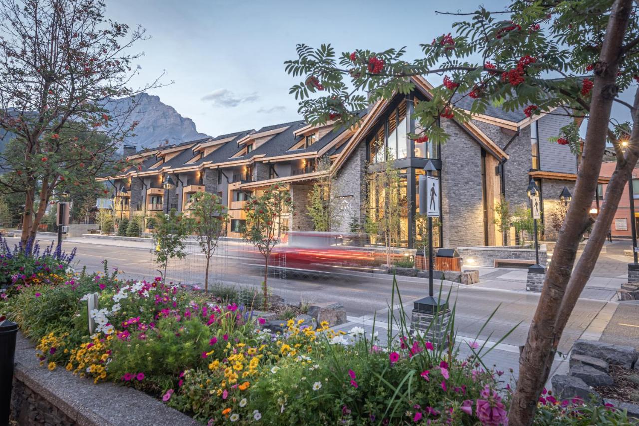 Peaks Hotel And Suites Banff Dış mekan fotoğraf